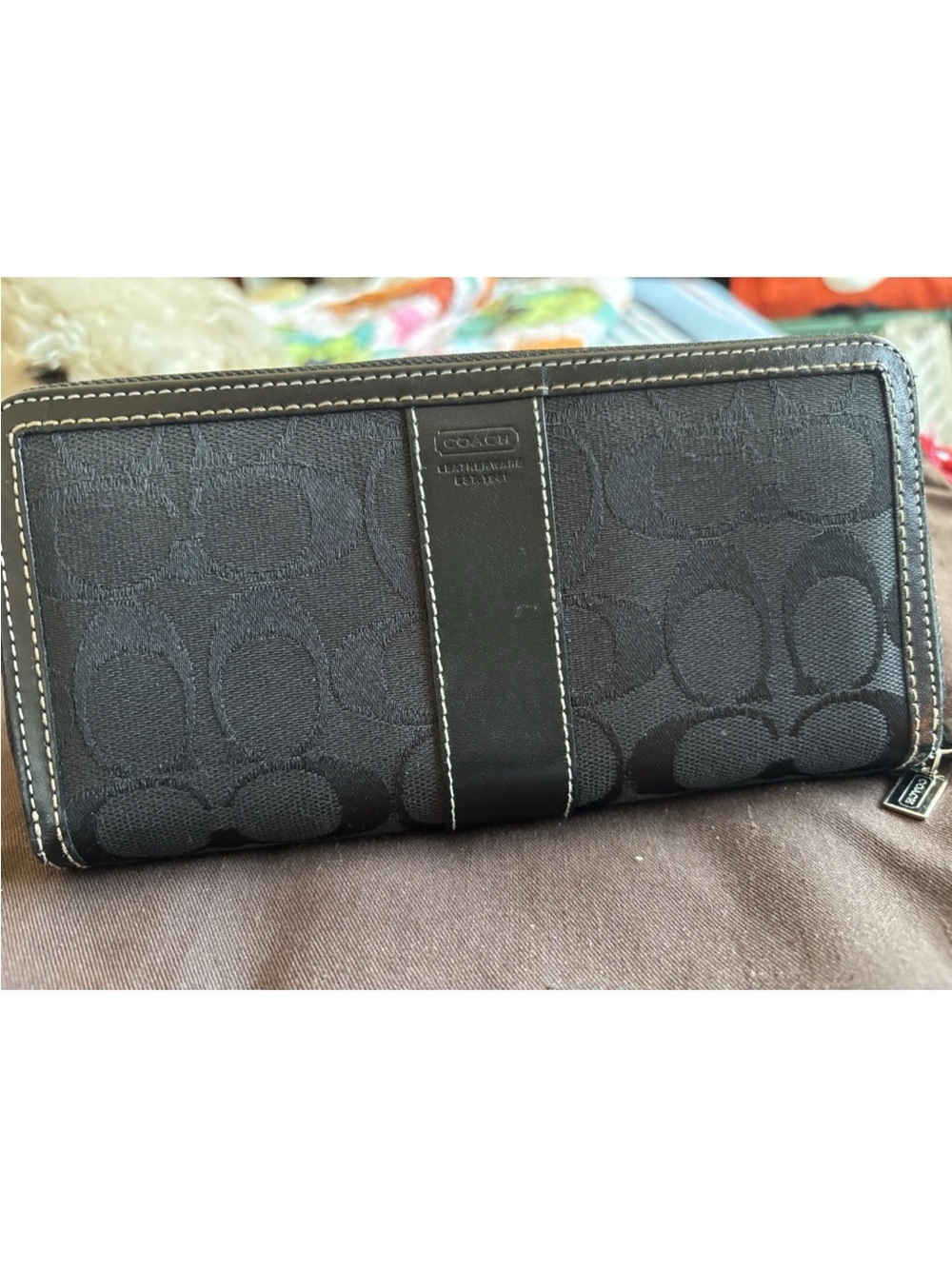 Coach Black Iconic Design Signature Zip Wallet with Leather Trim